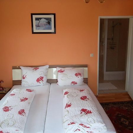 Gasthof Und Pension Mainzer Rad ชเวทซิงเงน ภายนอก รูปภาพ