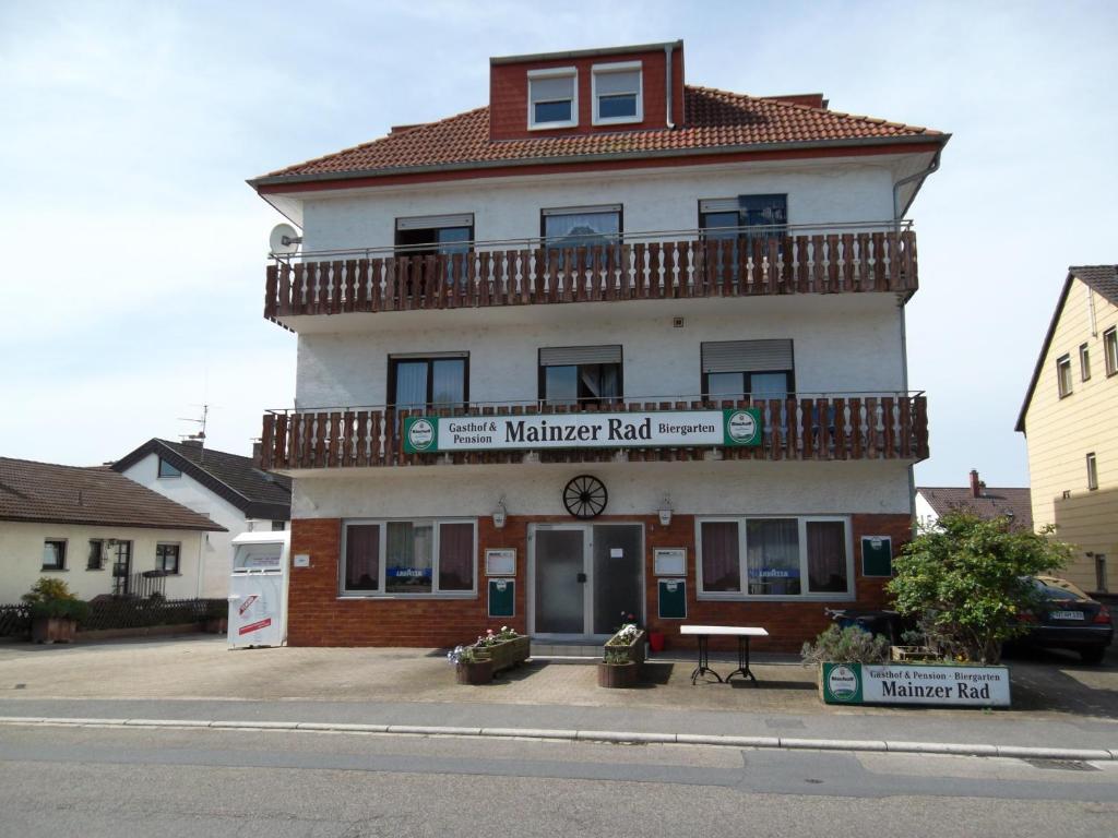 Gasthof Und Pension Mainzer Rad ชเวทซิงเงน ห้อง รูปภาพ